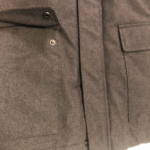 BANANA REPUBLIC WINTER COAT - Picture 3 of 10